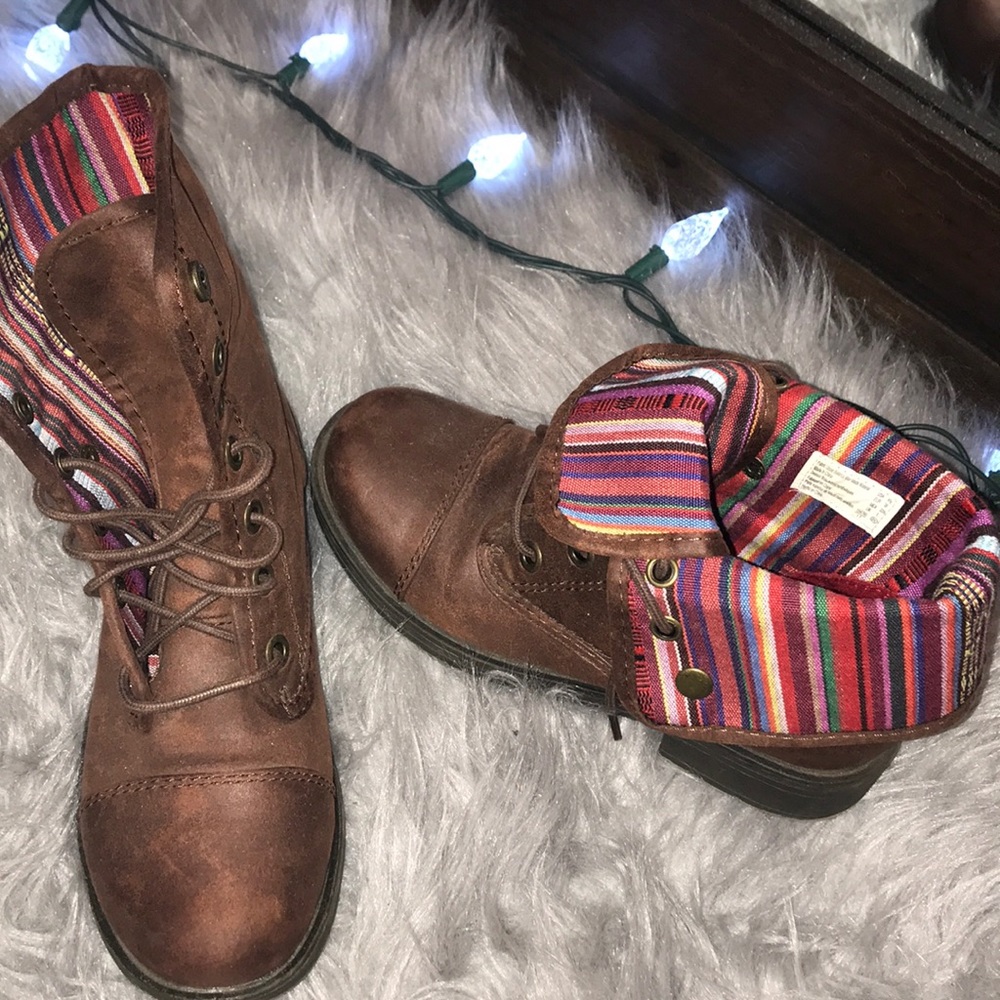 Women’s Size 6,American Eagle Boots.*NEVER WORN*